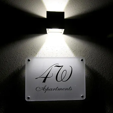 Four White Apartment