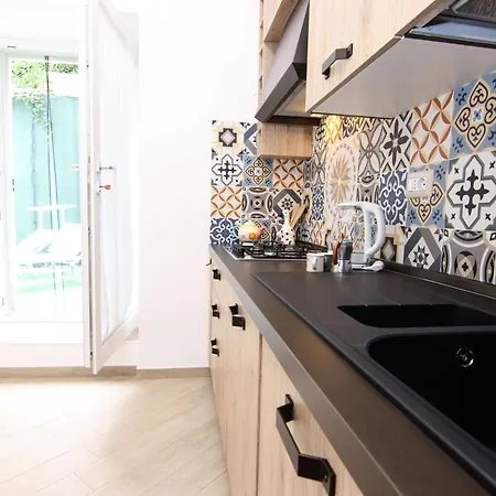 Four White Apartment Agerola